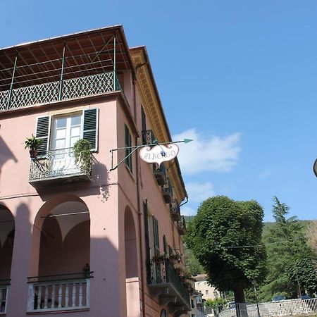 Albergo Dell'Angelo Pieve di Teco Eksteriør bilde
